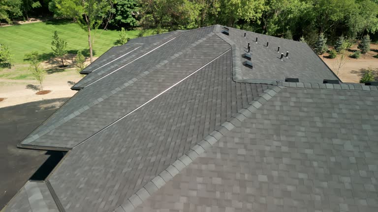 Fast & Reliable Emergency Roof Repairs in Wolf Lake, MI